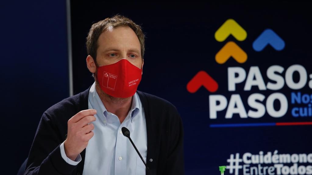 Subsecretario de Redes Asistenciales: "Hemos sido muy transparentes en publicar todas las cifras con periodicidades distintas"