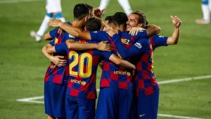 Barcelona derrotó con lo justo al Espanyol y mantiene vivas las chances de coronarse campeón de La Liga