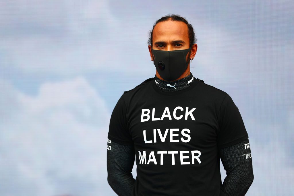 Lewis Hamilton respondió a críticas de Mario Andretti contra el racismo en diario chileno