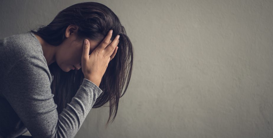 Estrés e insomnio: Experto aconsejó cómo enfrentar las principales consecuencias del teletrabajo