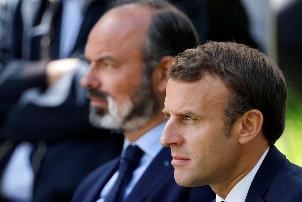 Emmanuel Macron acompañado de Philippe
