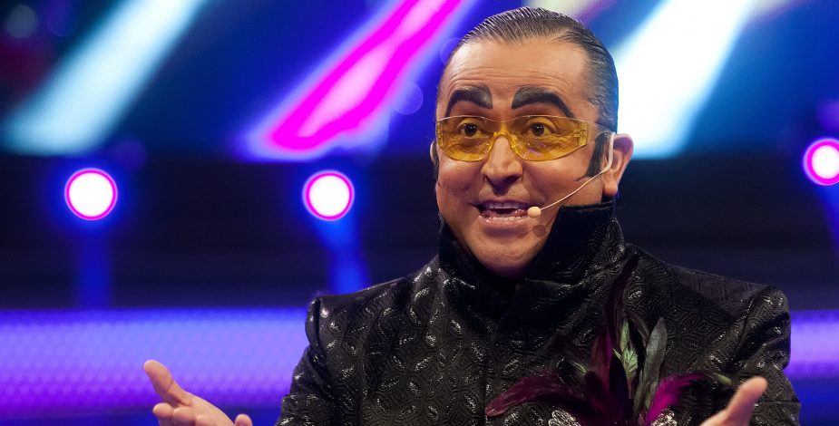Daniel Alcaíno demandó a Canal 13 por despido injustificado Daniel Alcaíno demandó a Canal 13 por despido injustificado