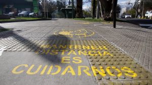 Investigación confirmó que contagios en comunas que fueron desconfinadas en la RM se aceleraron