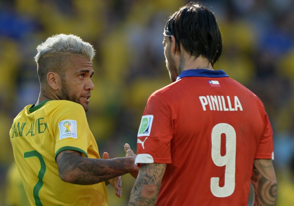 Mauricio Pinilla volvió a recordar el partido del 2014 ante Brasil: "Utilizaron varias artimañas para distraernos"