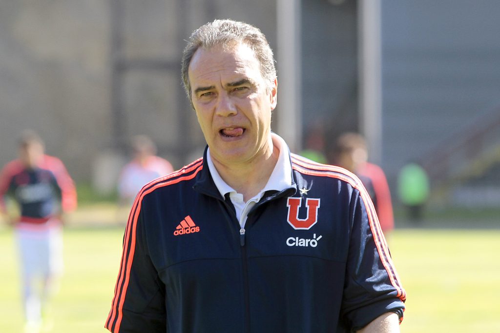 Martín Lasarte: "Yo dirigí a la Real Sociedad y fuimos campeones el primer año y no pasó nada, no me hicieron una película"