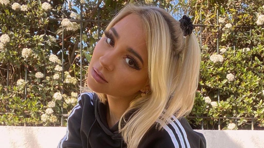 Desde el álbum del recuerdo: Princesa Alba compartió imágenes de su niñez a través de las redes