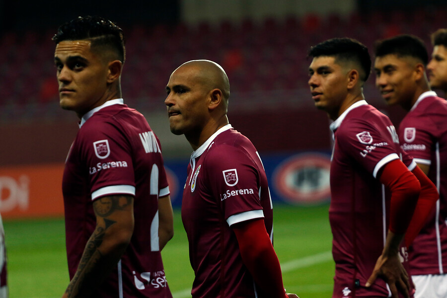 La dura autocrítica de jugador de Deportes La Serena: "Es como si se nos hubiese olvidado jugar a la pelota"