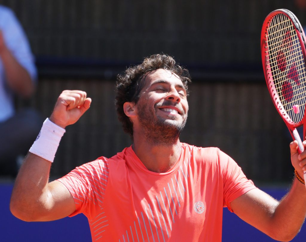 Gonzalo Lama avanzó a los cuartos de final en Suiza