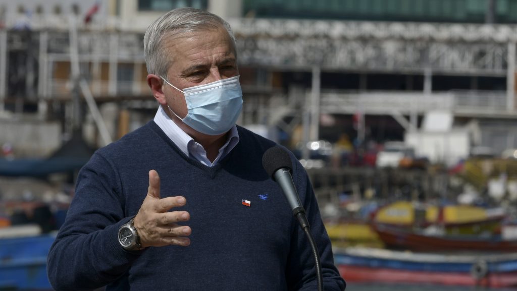 Gobierno reiteró su apoyo a Mañalich ante acusación constitucional: "No tiene ningún sustento jurídico"