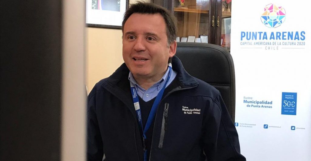 Alcalde Claudio Radonich y cifras récord en Punta Arenas: "Si hubiera algún manual de Covid, ya lo hubiéramos comprado"