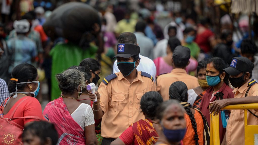 India tuvo nuevo récord de contagios y supera los 5,4 millones de casos con Covid-19