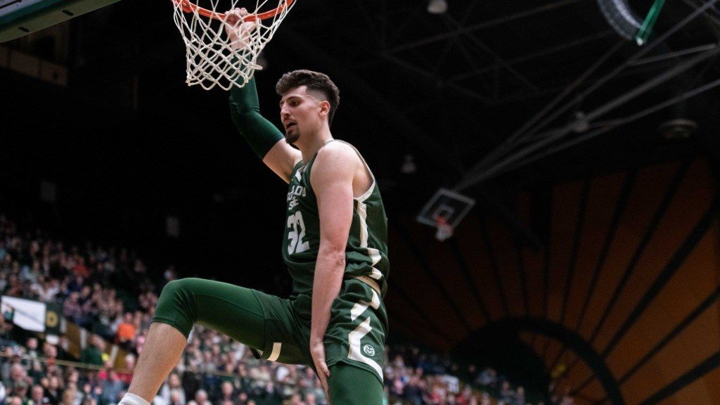 Nicolás Carvacho tras su llegada al básquetbol europeo: "La meta sigue siendo la NBA"