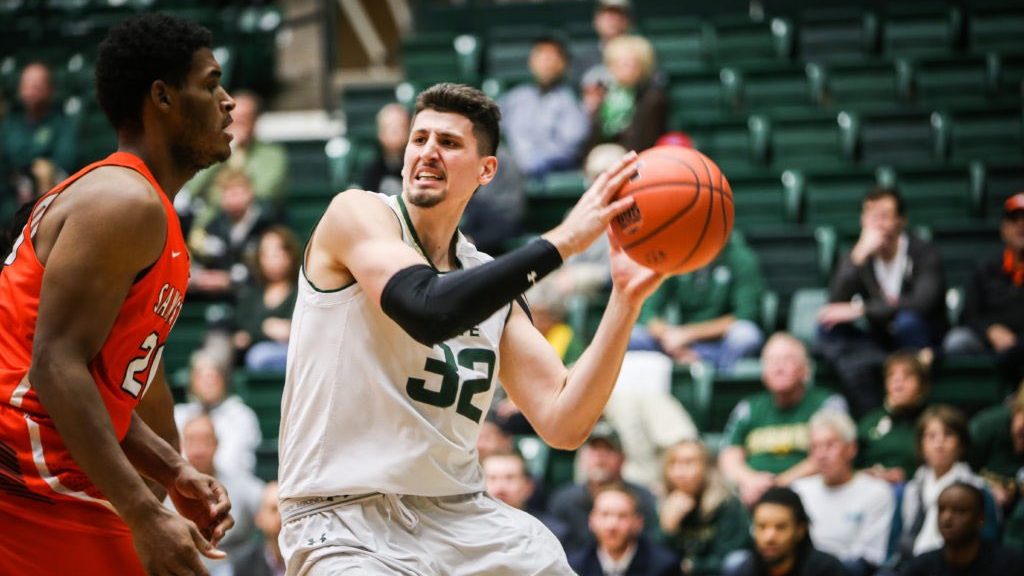 Salto a Europa: Nicolás Carvacho firmó en club de primera división y jugará la FIBA Europe Cup