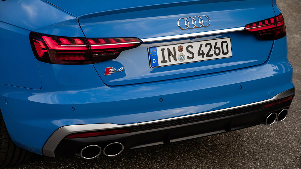 Audi S4 Sedan TDI