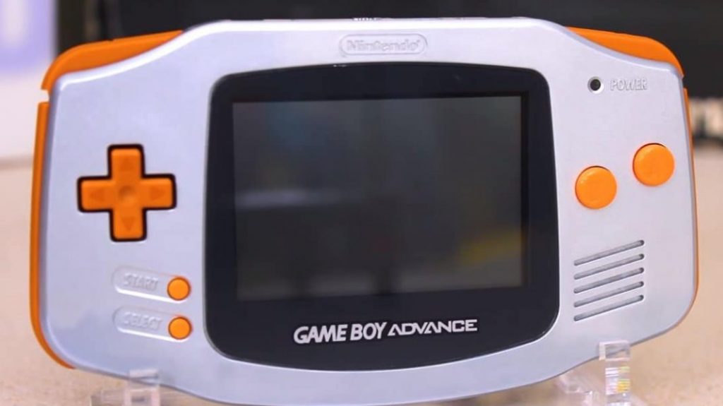 Encuentran un prototipo de la Game Boy Advance del Nintendo Space World 2000