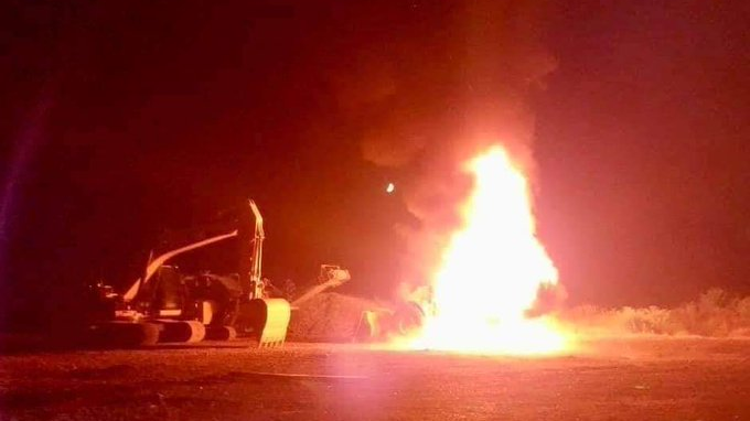 Grupo mapuche se adjudicó atentado incendiario que dejó 12 camiones quemados en La Araucanía