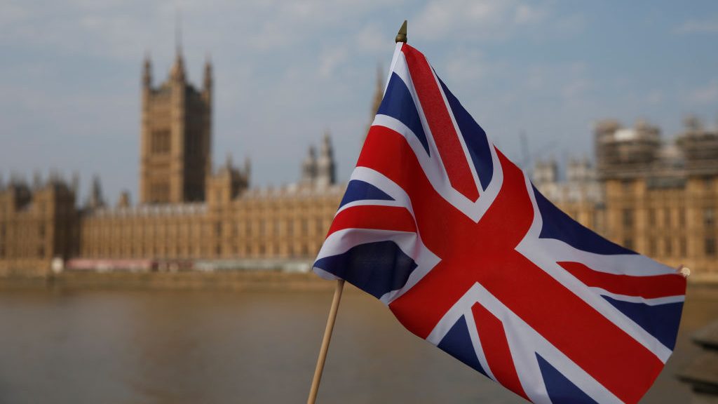Reino Unido oficializó con Japón su primer acuerdo comercial tras el Brexit