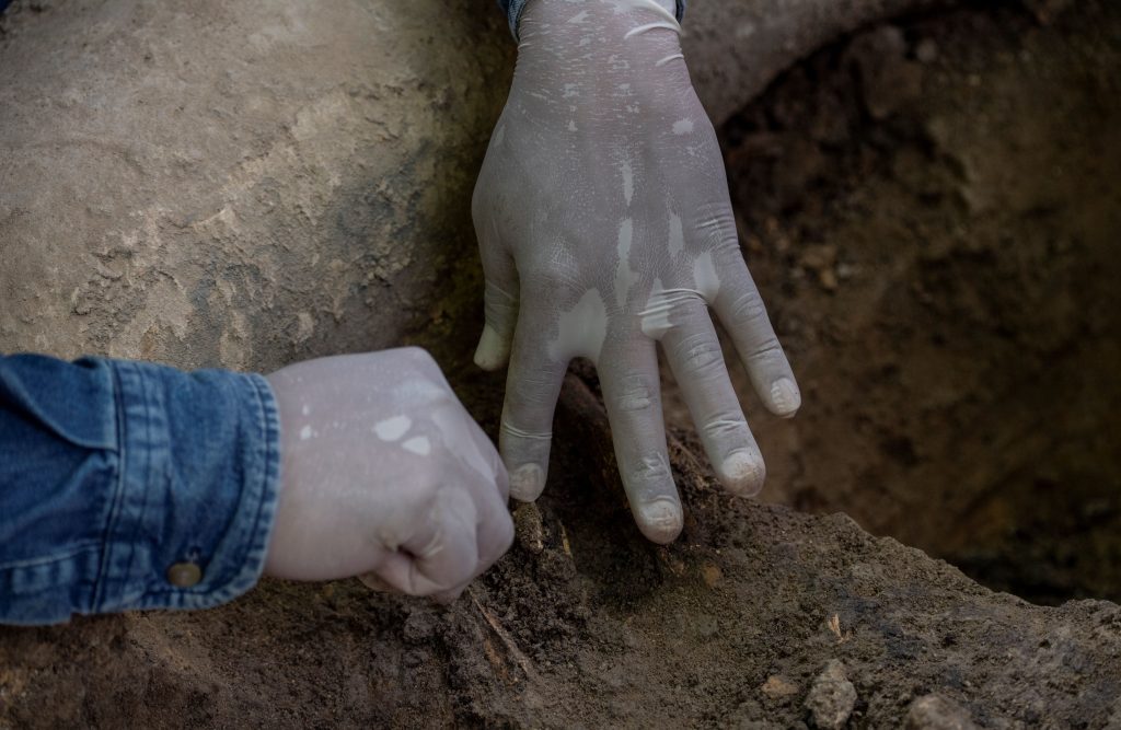 Familia encontró restos humanos en su patio: pertenecían a un antiguo pueblo indígena
