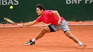 Hace historia: Cristián Garín avanzó a tercera ronda de Roland Garros tras sufrida victoria