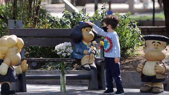 Fans lamentaron la muerte de Quino y consolaron a Mafalda