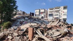 Un terremoto de magnitud 7,0 se registró este viernes en el mar Egeo afectando a Turquía y Grecia
