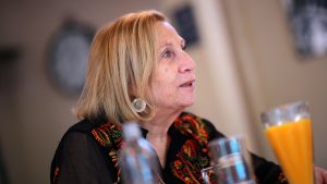 Helia Molina tras acudir a votar: "Voy a llamar inmediatamente a quien gane, porque somos de un conglomerado"