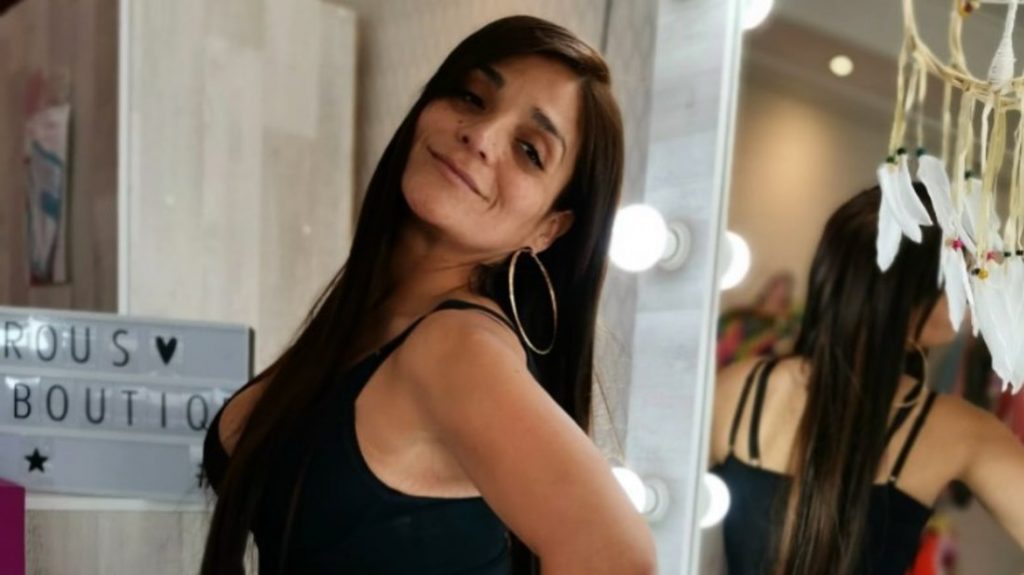 Rubia otra vez: Katherine Orellana sorprendió con nuevo look