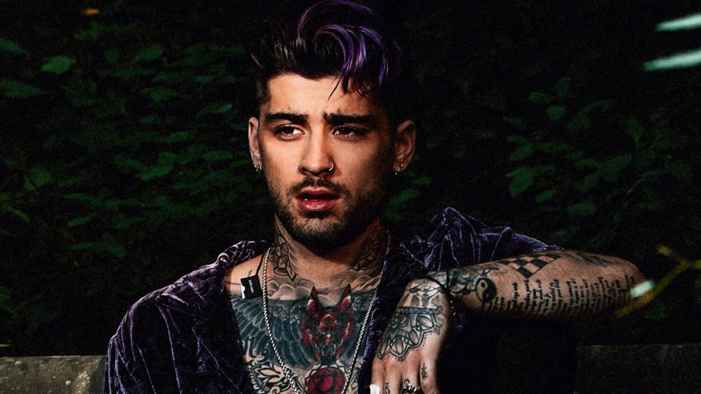 Zayn Malik se tomó el instagram de Billboard para hacerle publicidad a su último álbum
