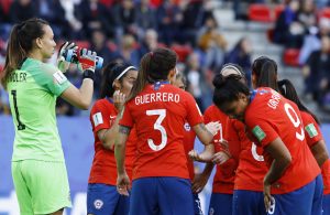 Dos chilenas figuran en el equipo ideal de la década en el fútbol femenino sudamericano para la IFFHS