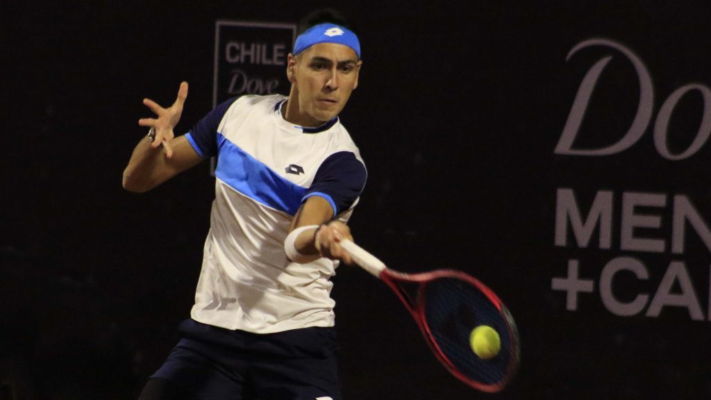 Alejandro Tabilo no pudo en su debut en el Challenger de Estambul y quedó eliminado en primera ronda