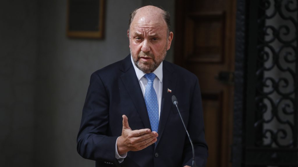 "Es una persona más que preparada": Ministro Alfredo Moreno respaldó a Ignacio Briones como presidenciable