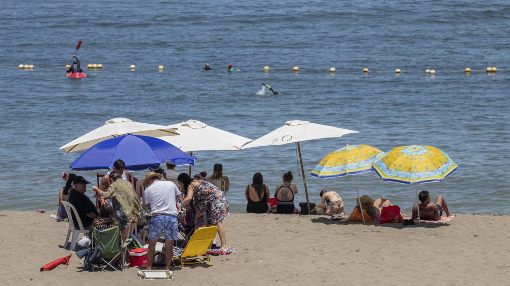 Permiso de vacaciones: directora del Sernatur respondió las preguntas frecuentes sobre este documento