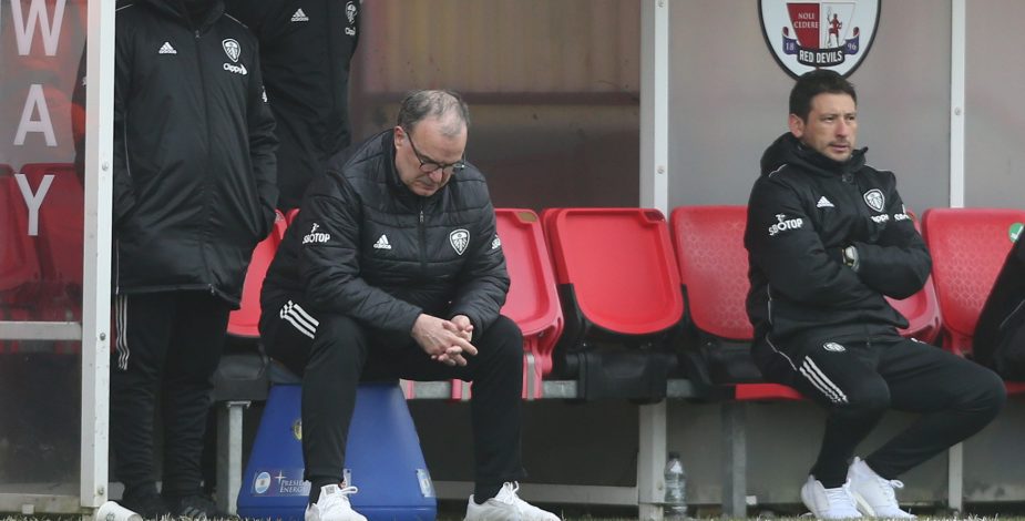 Un club de cuarta división goleó al Leeds del Loco Bielsa Un club de cuarta división goleó al Leeds del Loco Bielsa