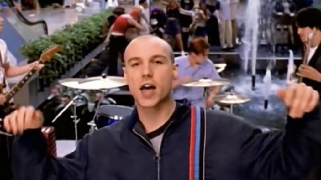Vuelve una leyenda de los '90: New Radicals se reunirá para tributar la llegada de Joe Biden a la presidencia de EE.UU.