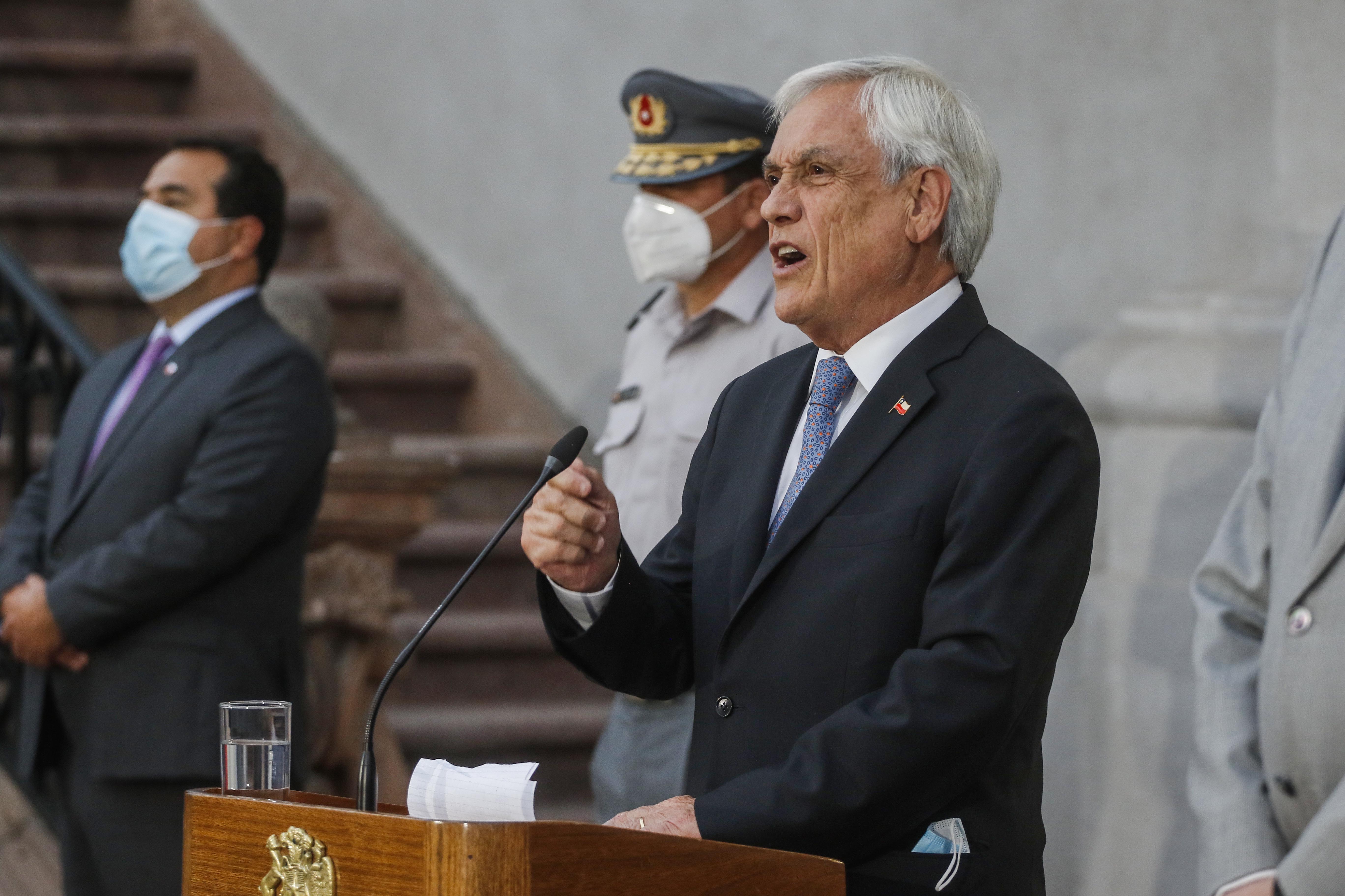 Presidente Sebatián Piñera tras reunión en La Moneda