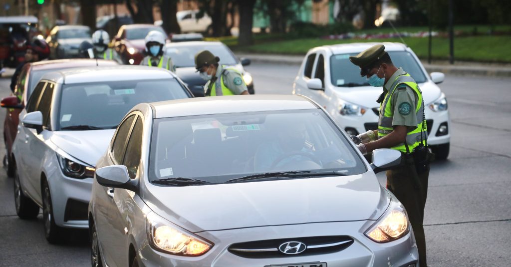 Hombre fue detenido en Olmué por falsificar permiso colectivo: vencía el "30 de febrero"