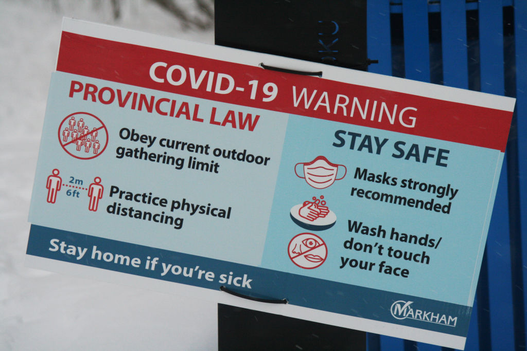 Aviso recuerda medidas contra el Covid-19 en Canadá