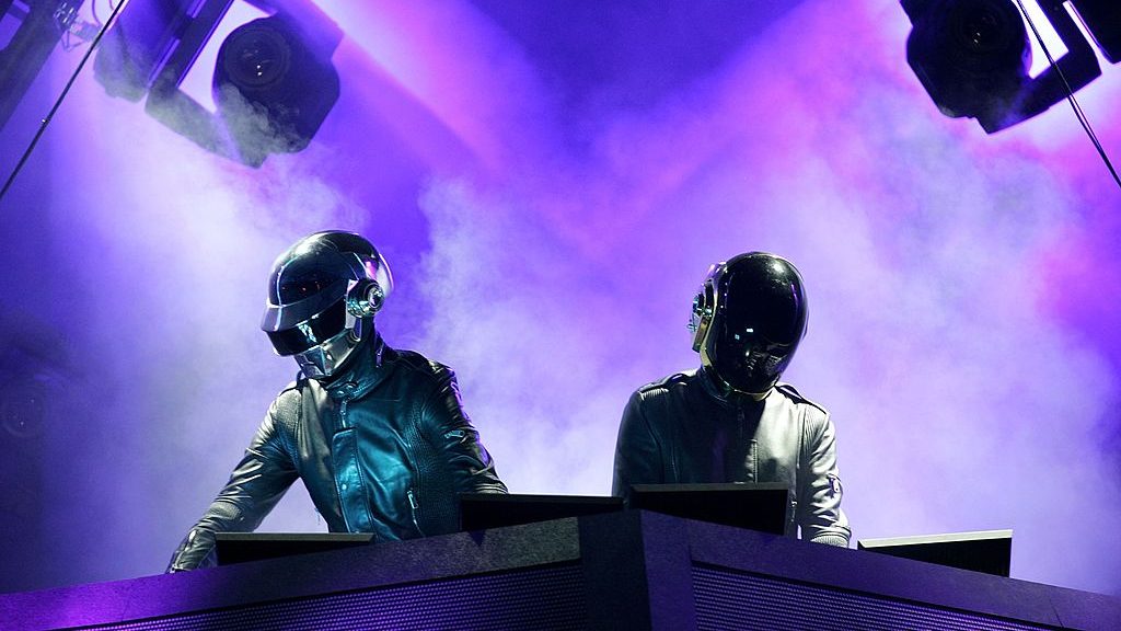 En "Letra y Música", un homenaje a Daft Punk: "Es una de las bandas más emblemáticas de tantas series de estilos"
