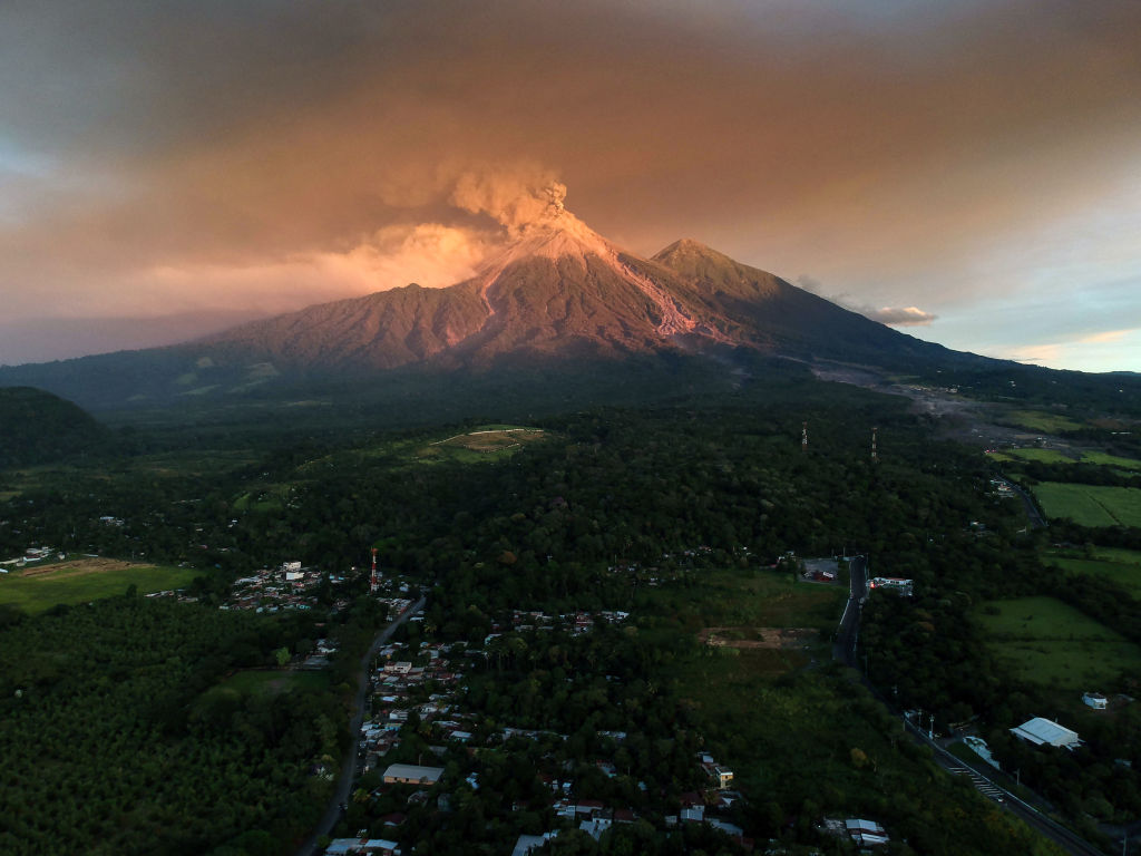 Imágenes de la erupción del Volcán de Fuego en 2018