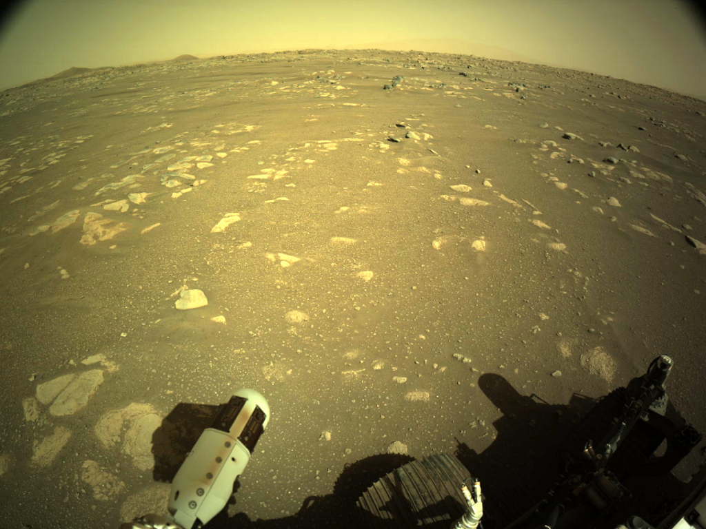 Rover Perseverance cumplió sus primeros movimientos en superficie de Marte