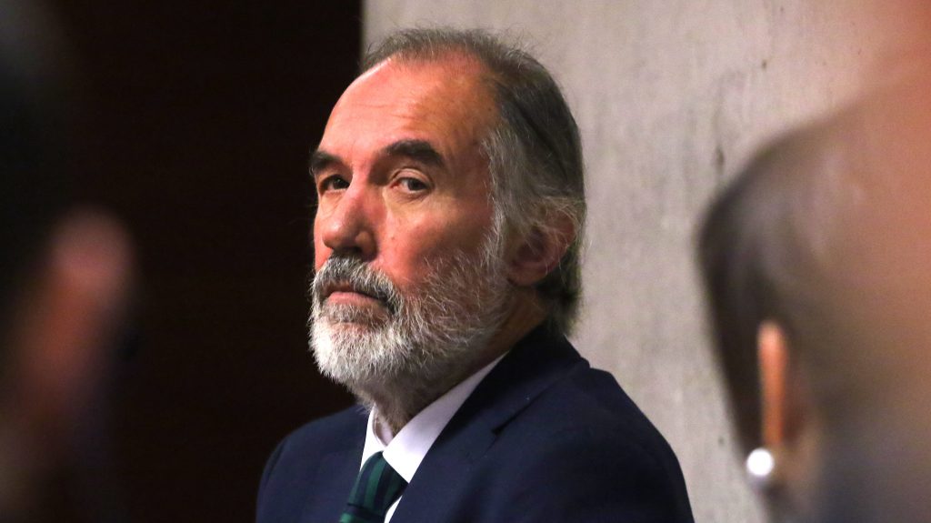 Abogado Gajardo advirtió que es "posible" que el exsenador Orpis postule a la libertad condicional y esté solo meses en prisión efectiva