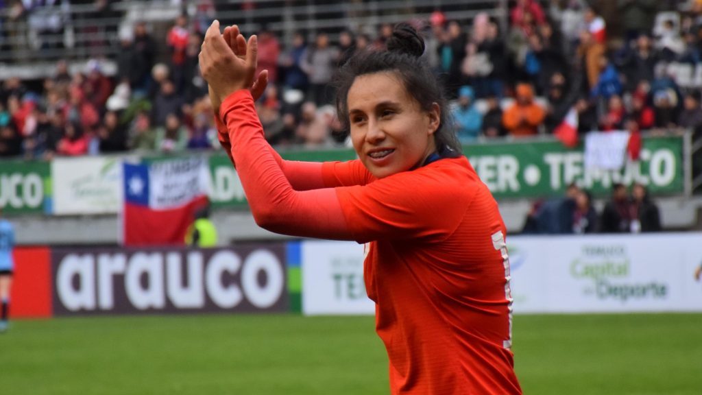 Especial celebración: Camila Sáez festejó su gol en homenaje a las víctimas con trauma ocular