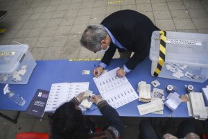 Plebiscito de Salida con voto obligatorio: ¿quiénes pueden votar y quiénes se pueden excusar?