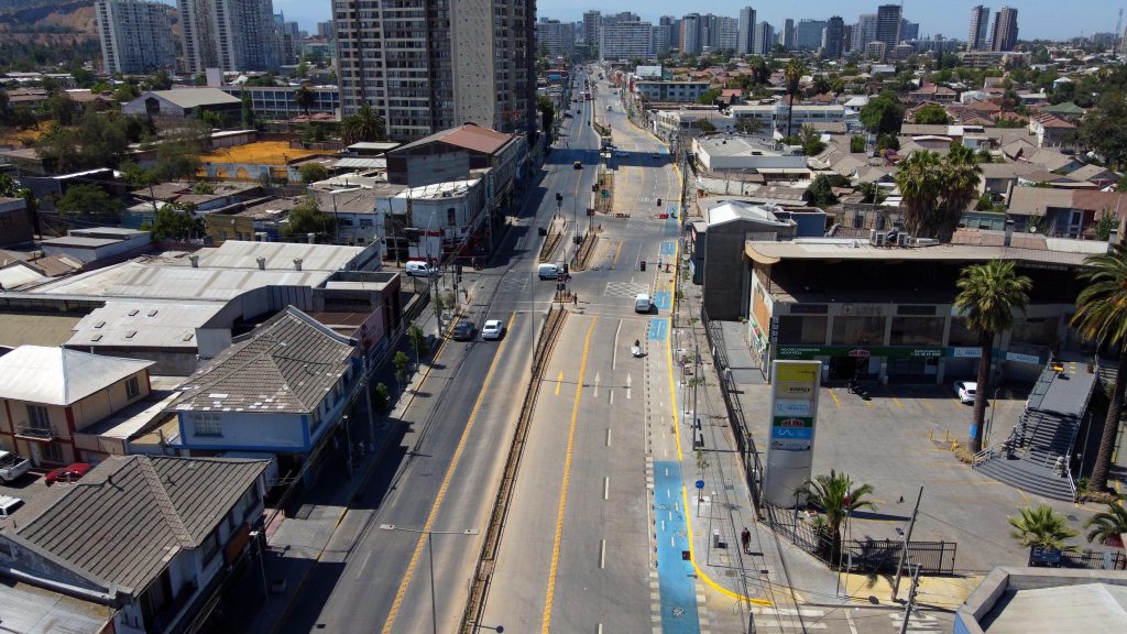 Empresa de recolección de basura inició paro en Independencia por deuda de la comuna: municipio aseguró que estaban negociando