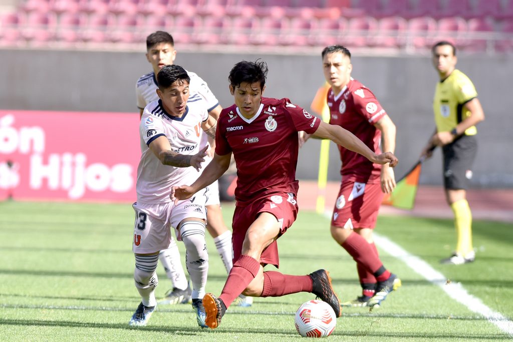 La U sigue sin fútbol: No pasó del empate sin goles ante Deportes La Serena en La Portada