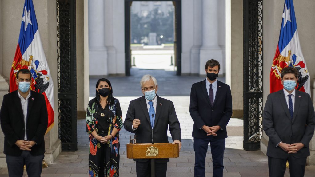 Respaldo "unánime": ministros del comité político apoyaron decisión del Gobierno de llevar tercer retiro al TC