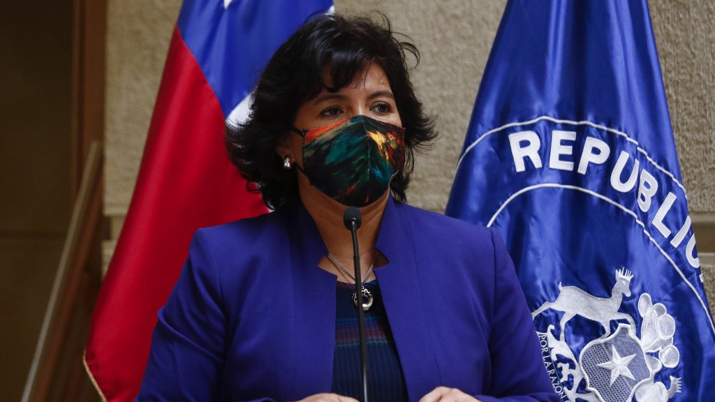Tercer retiro: Presidenta del Senado le pidió a Piñera que “se abstenga” al requerimiento ante el TC