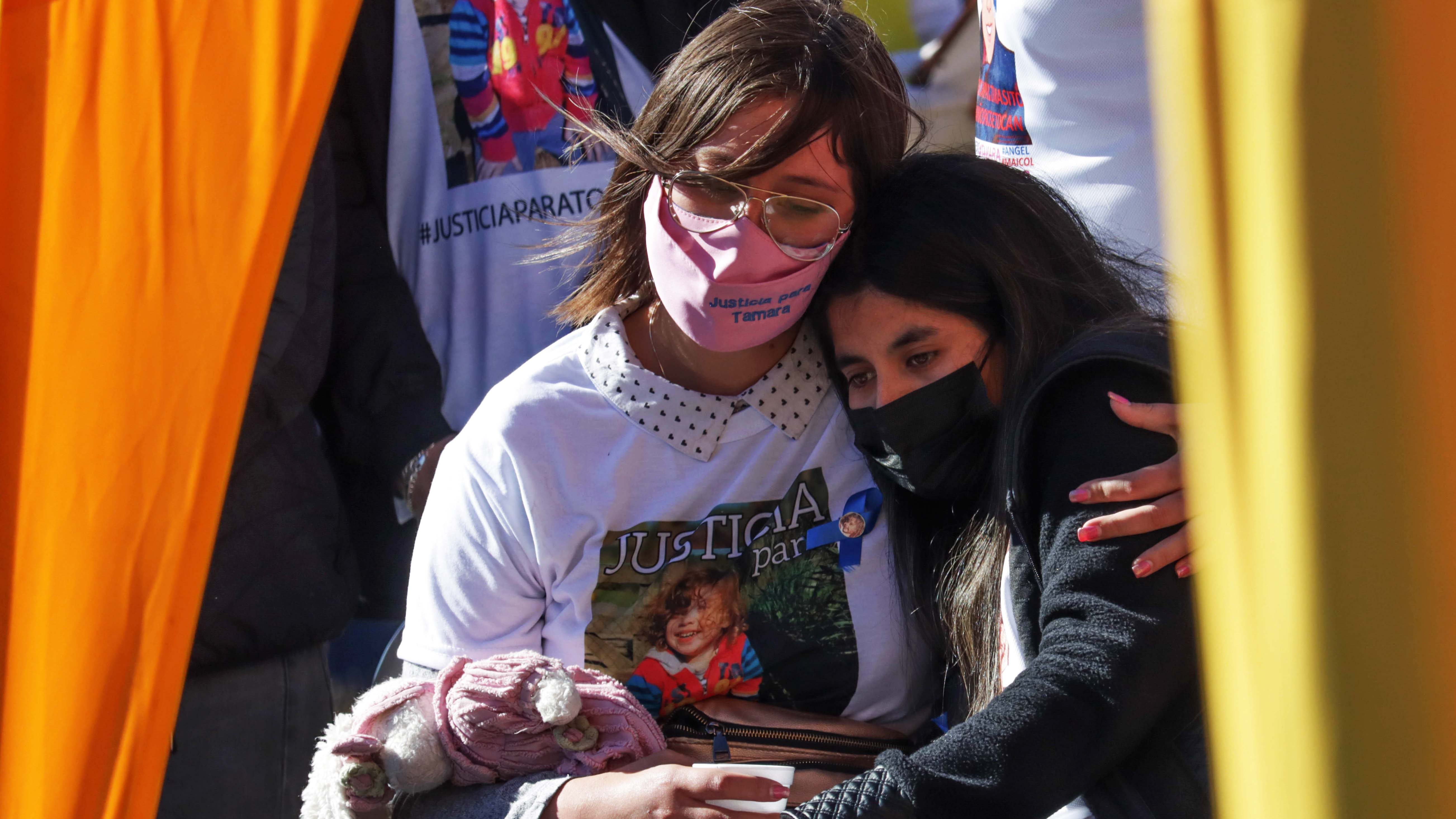 Camila Almonacid y Estefanía Gutiérrez