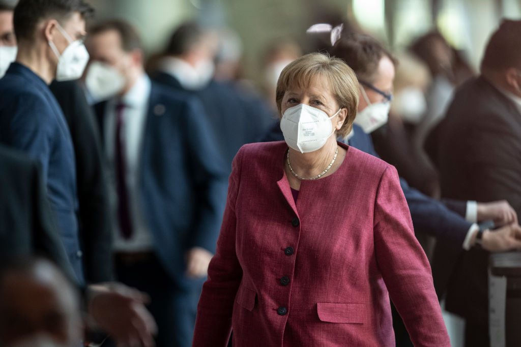 Parlamento de Alemania amplió poderes de Merkel para enfrentar la pandemia del covid-19