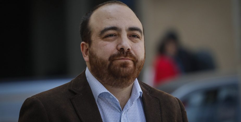 Democracia Cristiana desiste de la querella contra Fuad Chahín por “administración desleal”